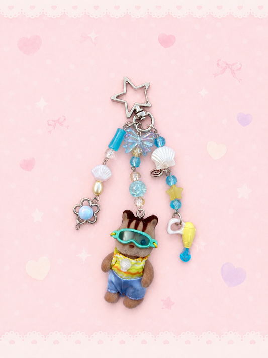 🌊 Summer Chipmunk calico critter Keychain 🐿️✨